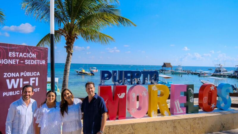 Activan módulos de internet público de alta velocidad en Puerto Morelos.