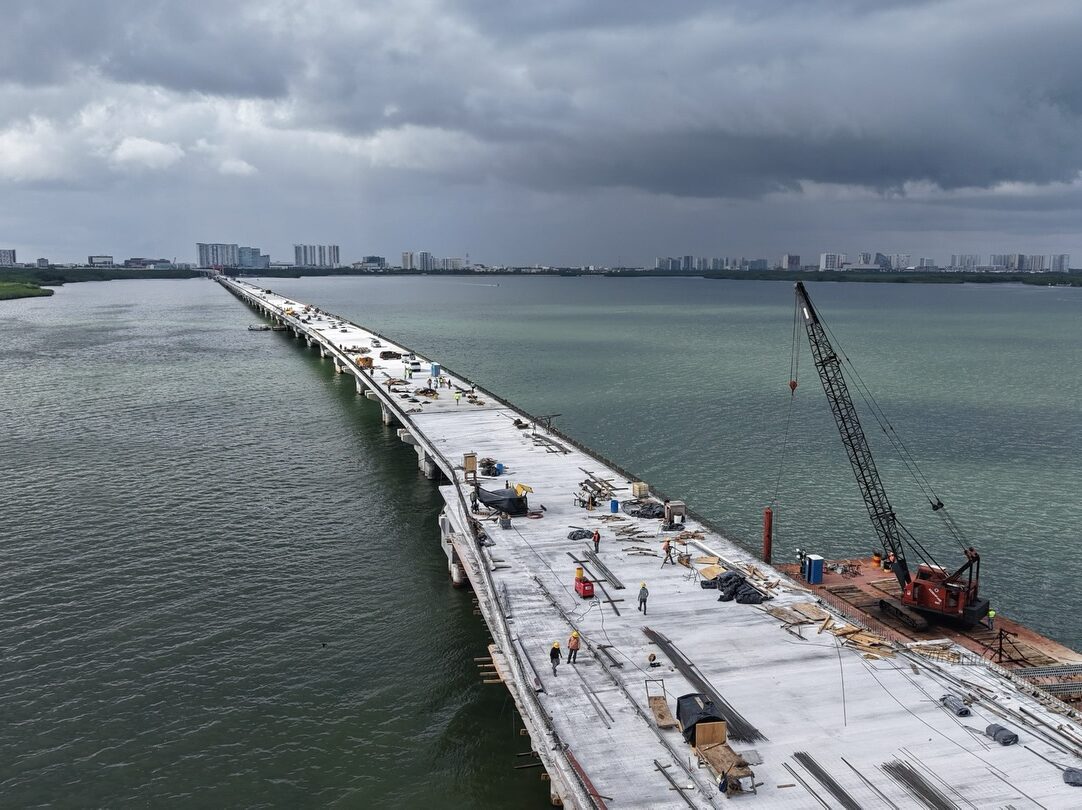Inauguración del Puente Nichupté de Cancún, hasta marzo o abril de 2026.